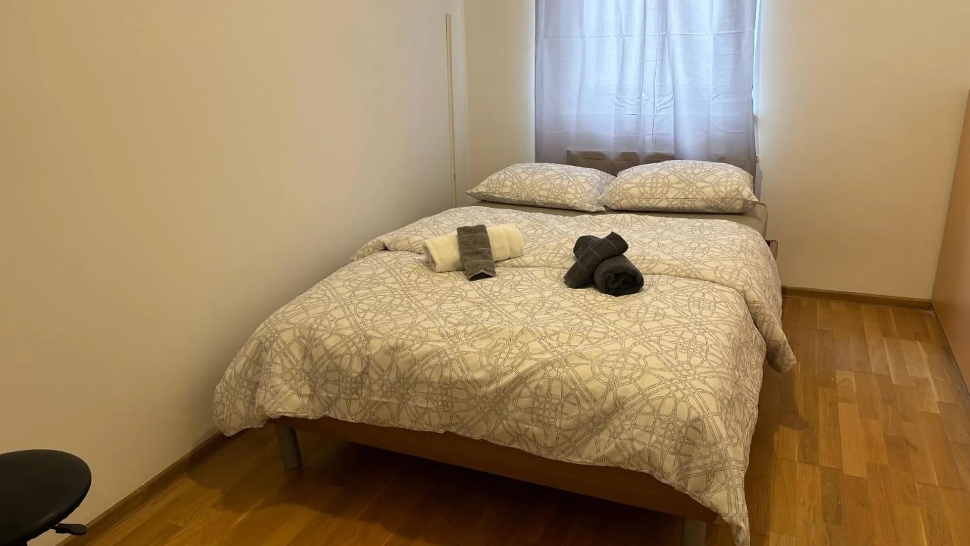Hotel Default 1050 Wien 0*,  Österreich